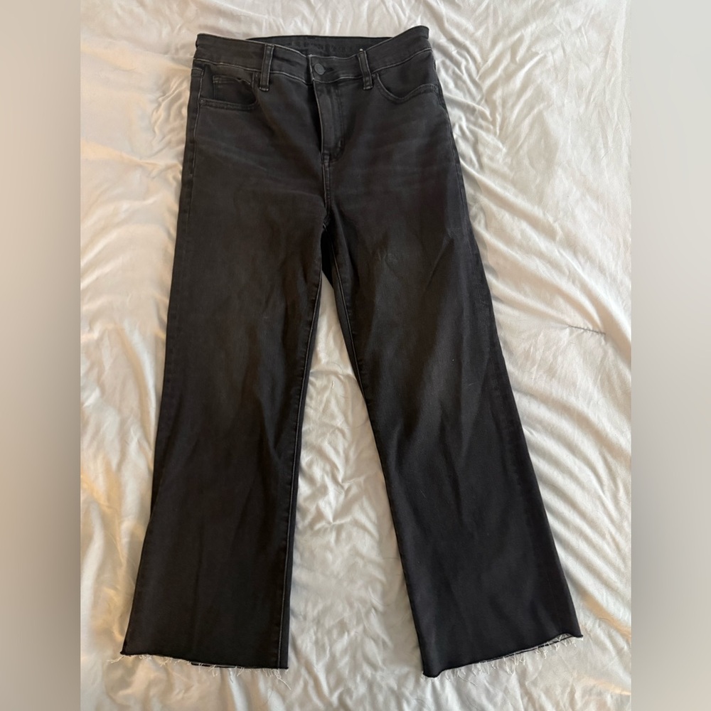 American Eagle Black High-Waisted Bootcut Crop Jeans